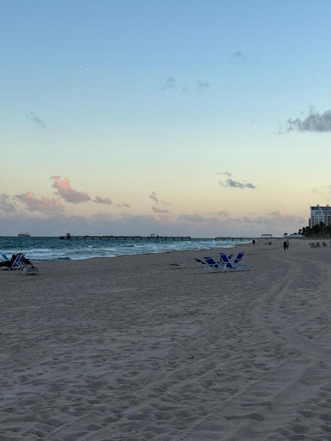 Great Location Condo 2 Min Walk From The Beach Fort Lauderdale Kültér fotó